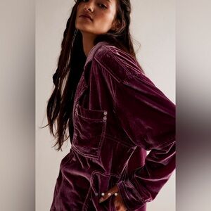 Peyton Velvet Pullover